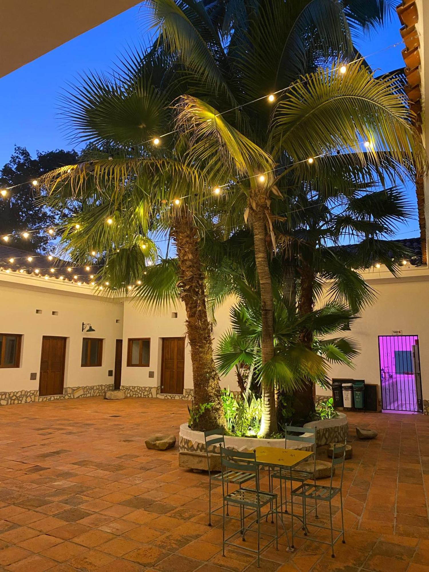 Hotel San German Girardot Exteriör bild